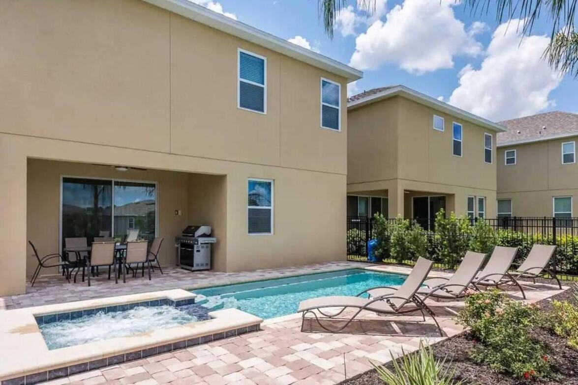 Gorgeous Home W Game Room Heated Pool Spa Orlando Exterior foto